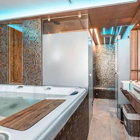 Апартаменты The Minipenthouse Terrace &