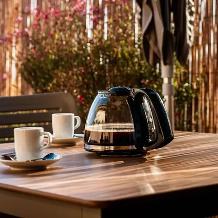The Minipenthouse Terrace & * Paco de Arcos