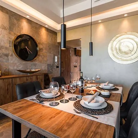 The Minipenthouse Terrace & Апартаменты Пасу-де-Аркуш