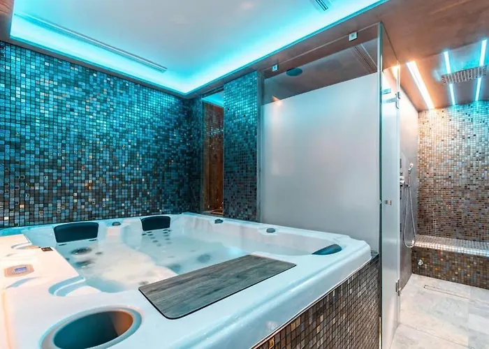 アパート The Minipenthouse Terrace & *